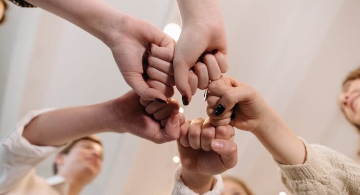 Motivational Tips for Building Stronger Relationships